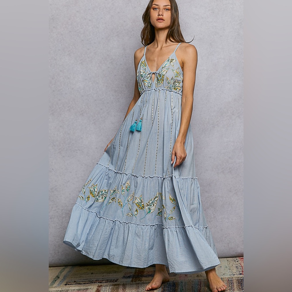 Light Denim Blues Maxi Dress - Picture 3 of 7